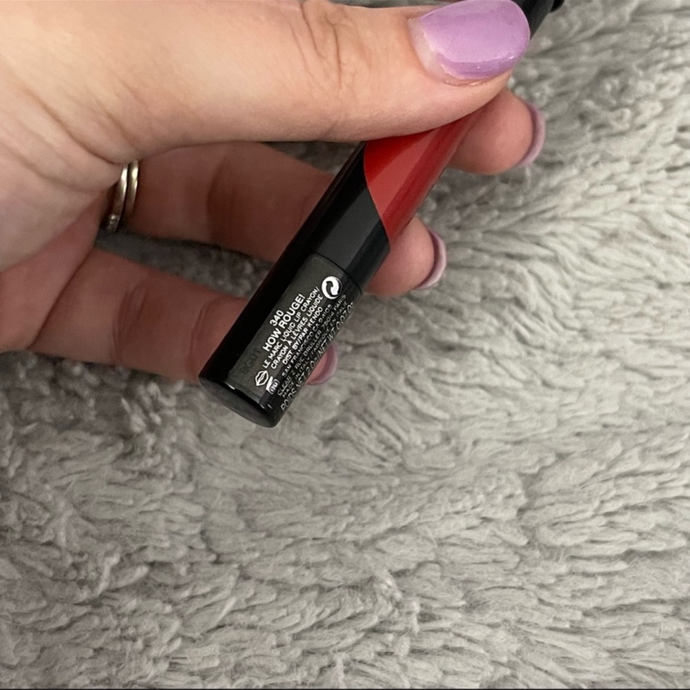 ‼️Limited Edition‼️NEW‼️Marc Jacobs 340 HOW ROUGE Liquid Lip Crayon - Picture 12 of 15